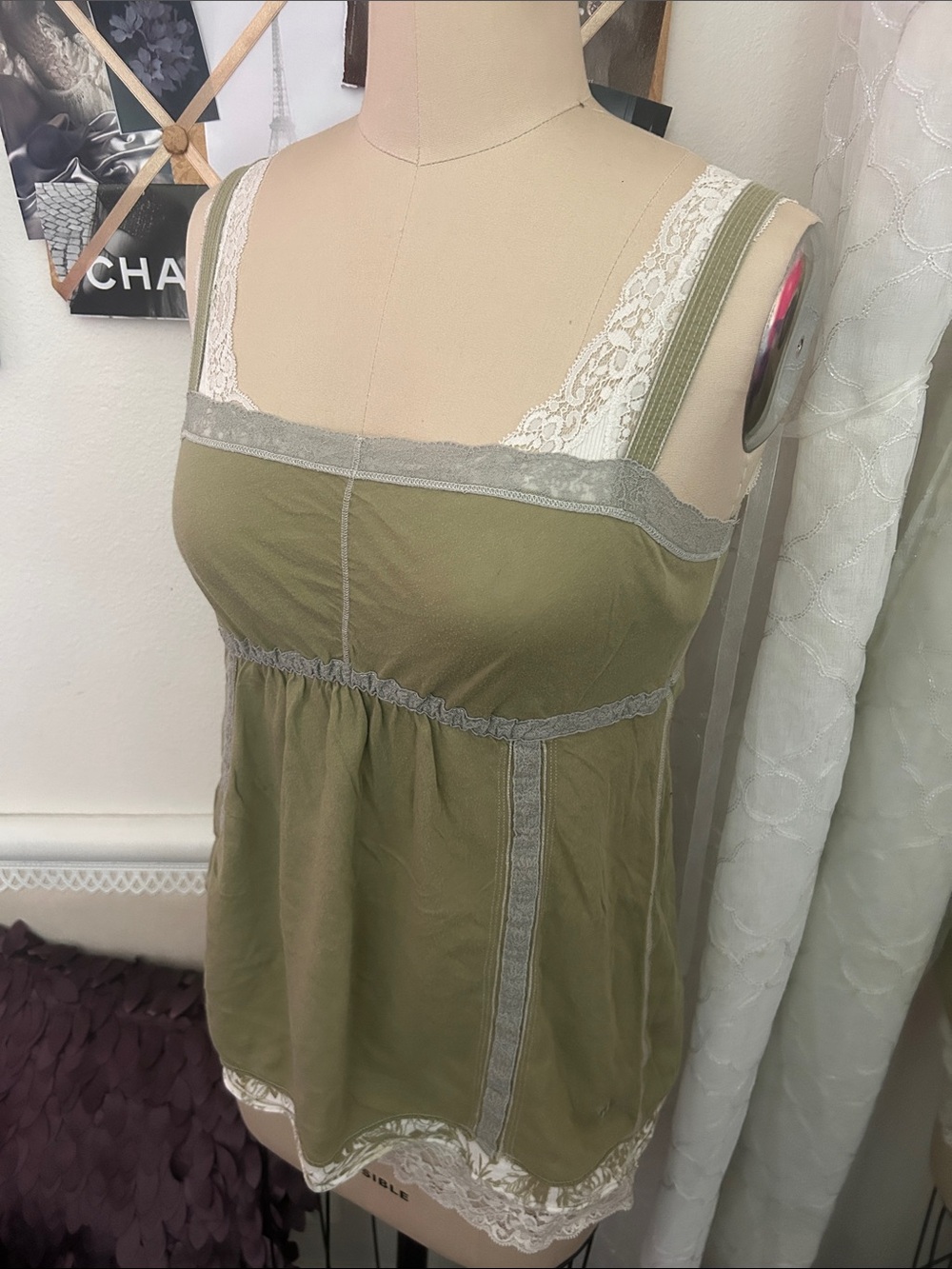 Abercrombie & Fitch Y2K vintage babydoll empire waist tank w/ contrast lace